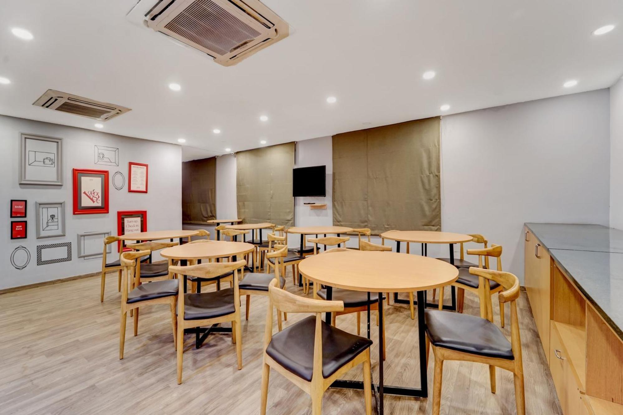 Super Townhouse Four Season Hotel Coimbatore Exterior foto